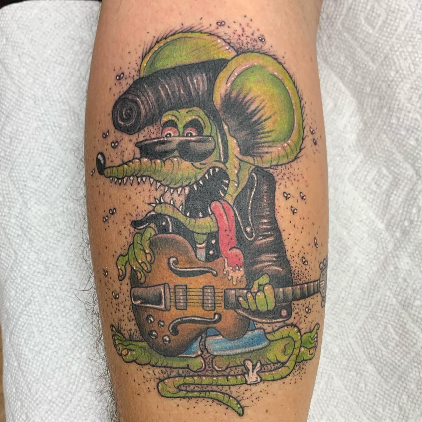 Tattoo by @oldetownescott — dotwork, illustrative