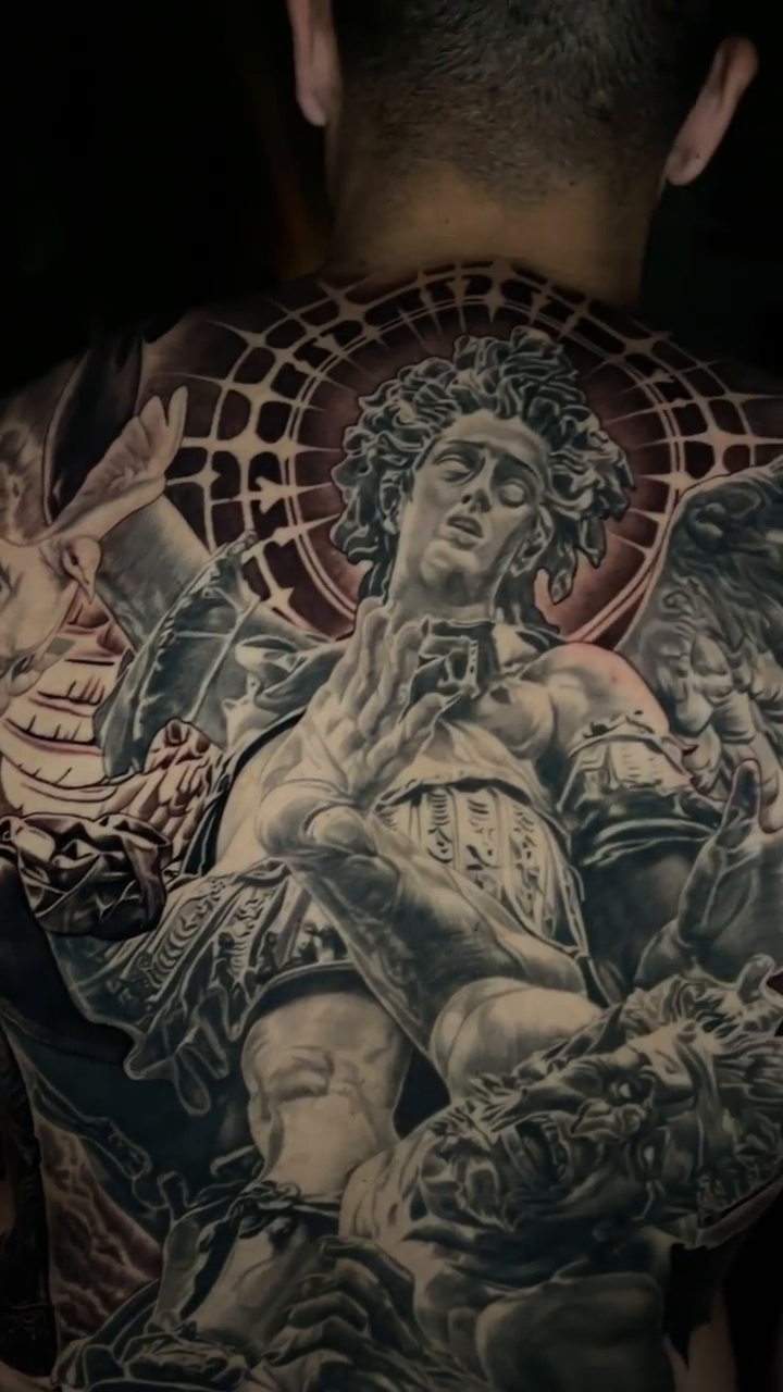 Angel with cherubs realism tattoo by Alan Delarosa
