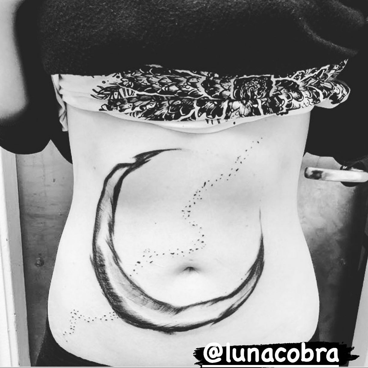 Tattoo by @lunacobra โ dotwork