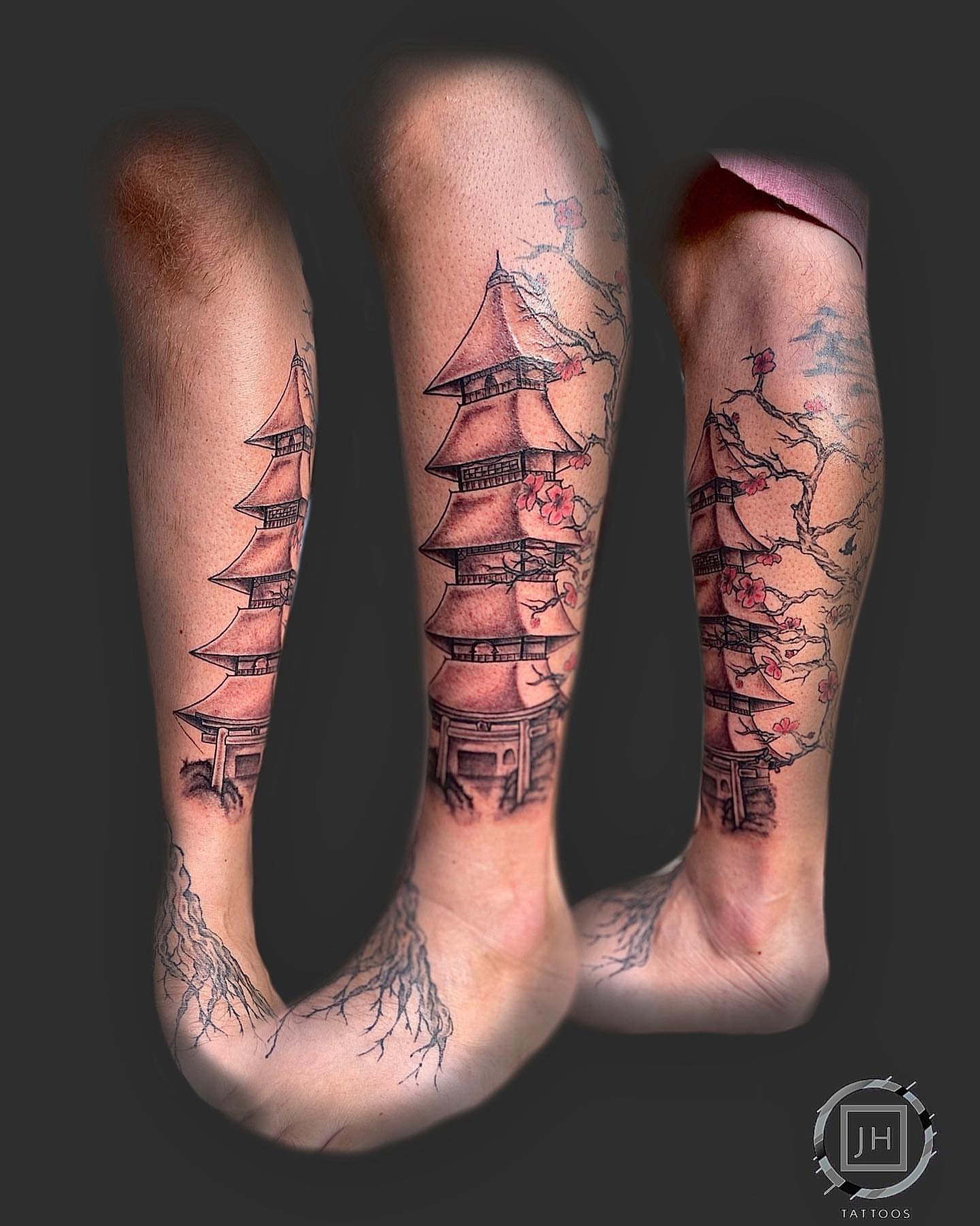 Tattoo by @jh_tattoos_ — japanese_irezumi, dotwork