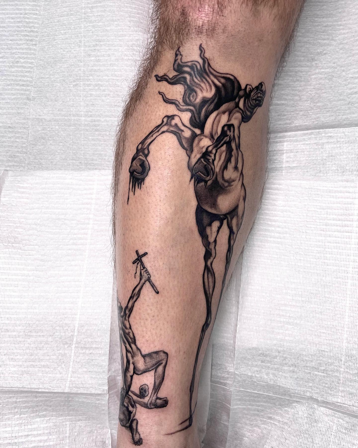 Abstract figure realism tattoo on the forearm by Bruna Bianculli