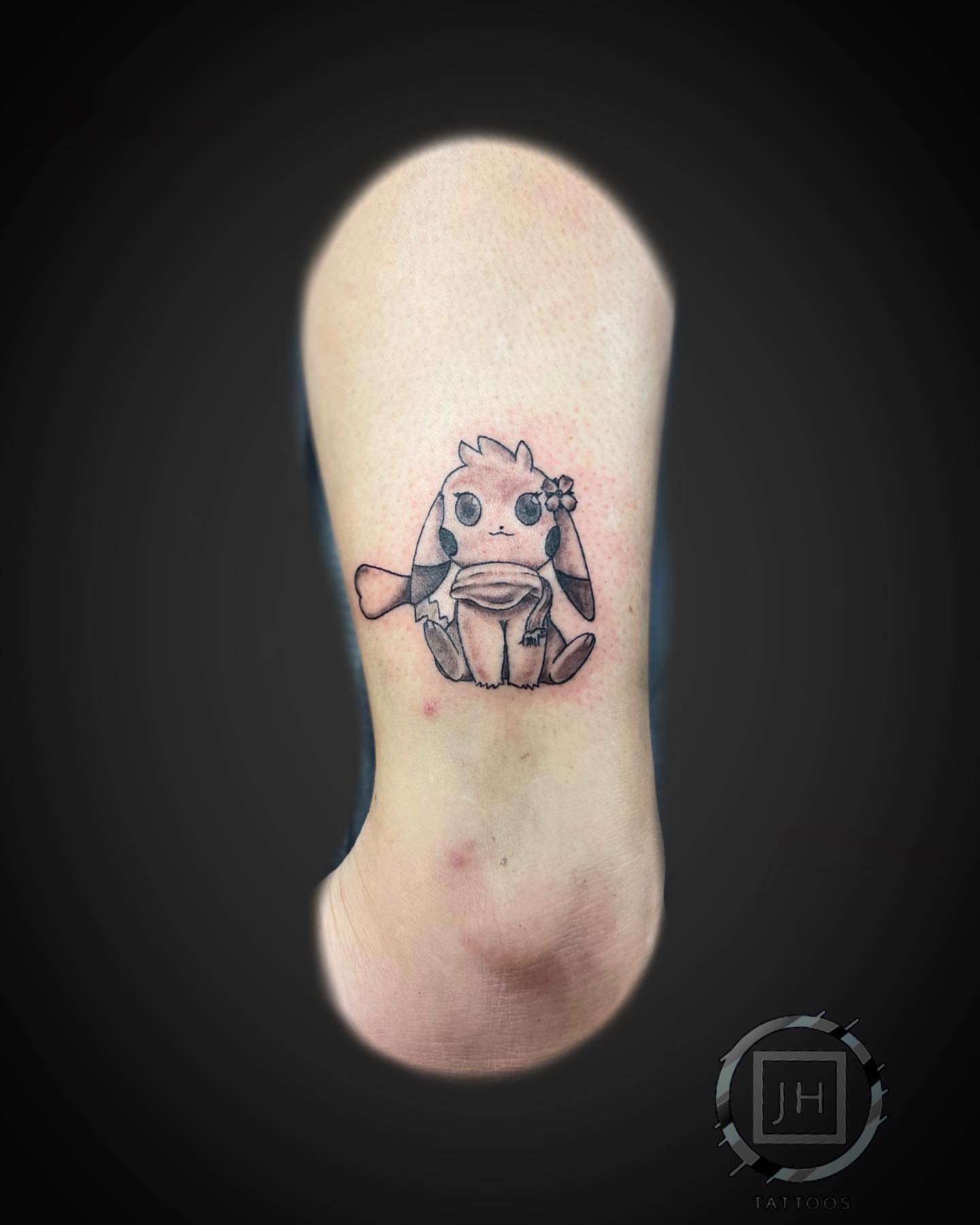 Tattoo by @jh_tattoos_ — dotwork