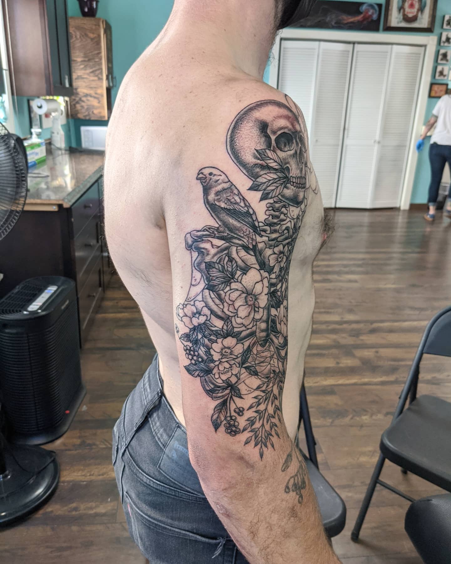 Tattoo by @mousetattoo — black_and_grey, realism