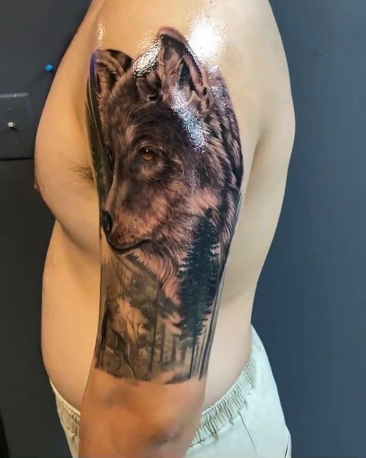 Tattoo by @tiantattooart — realism, black_and_grey