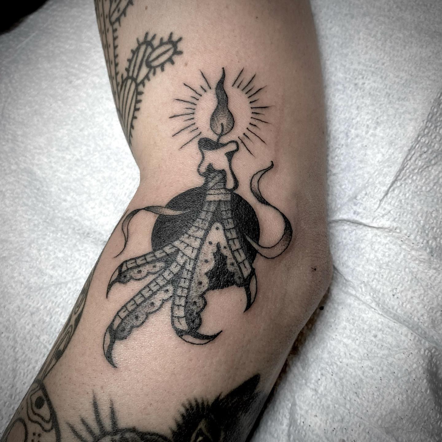 Tattoo by @jasonryantattoos — black_and_grey