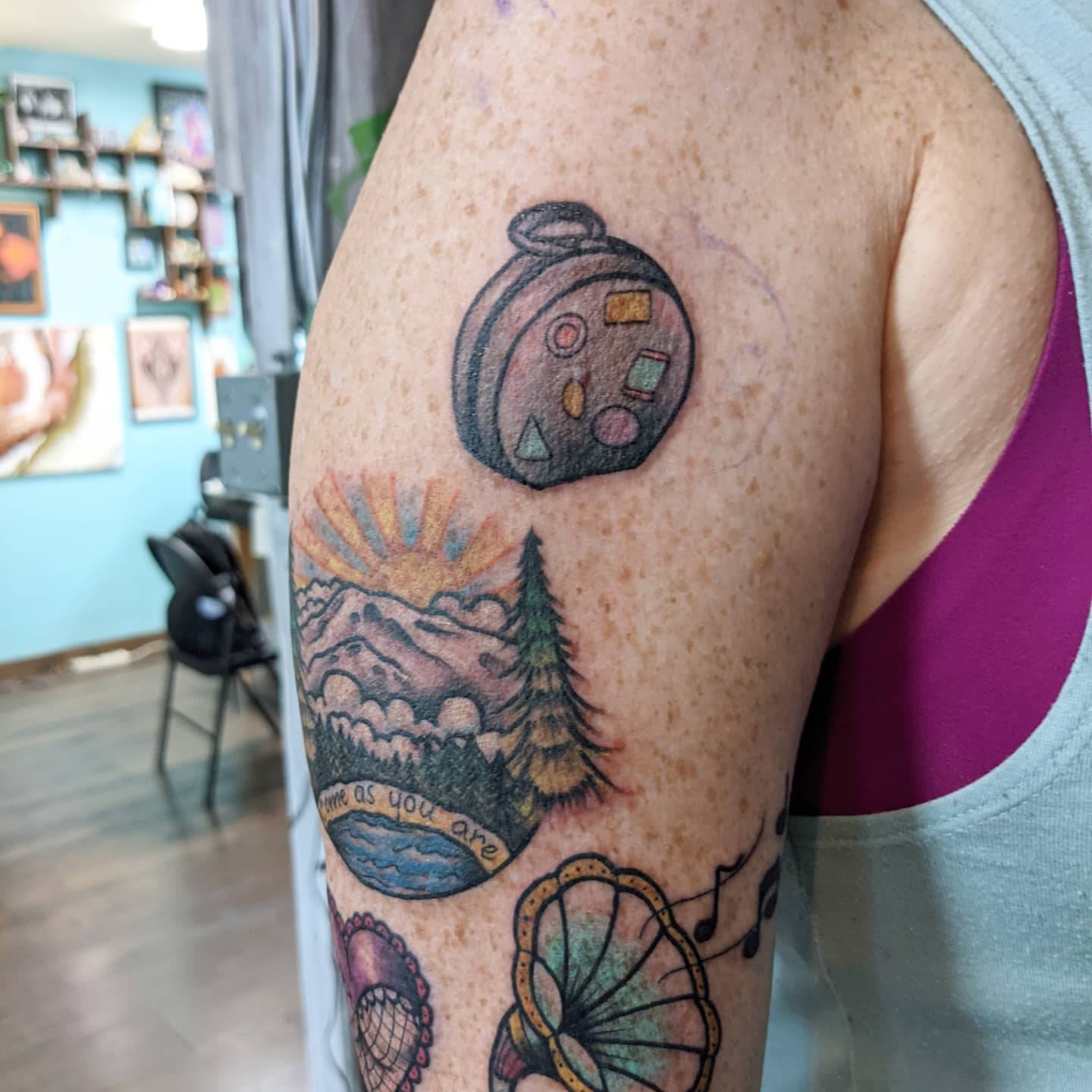 Tattoo by @mousetattoo — geometric, realism