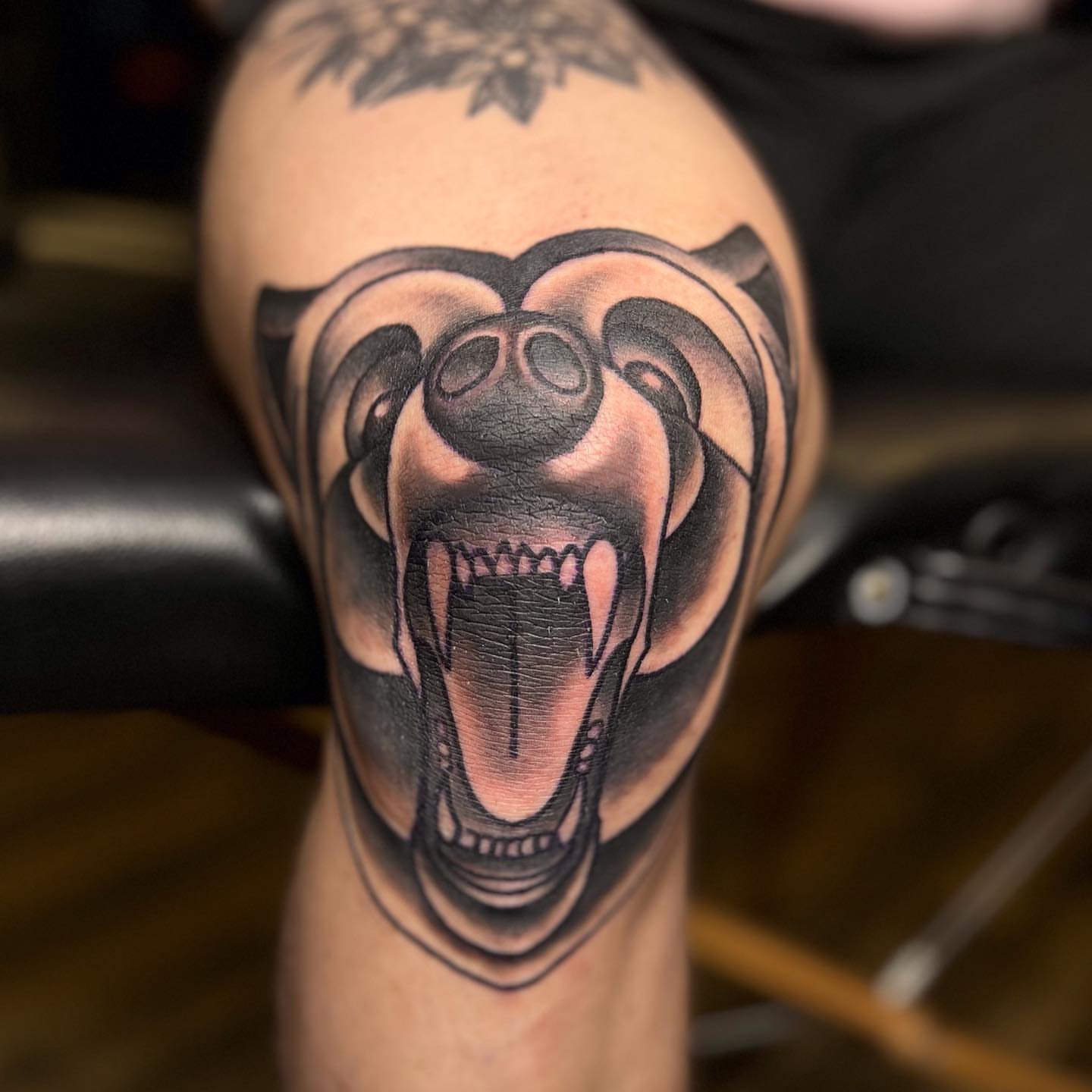 Roaring bear American traditional tattoo on the forearm by Ałex, Portland, Oregon