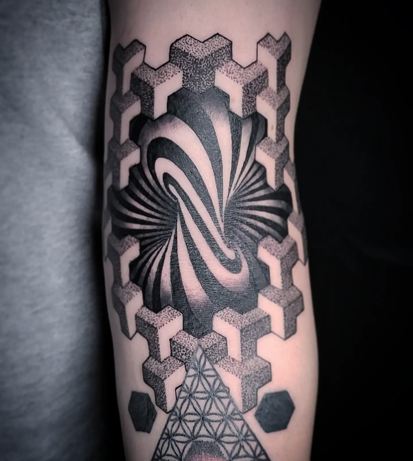 Tattoo by @jc_tats — dotwork, geometric
