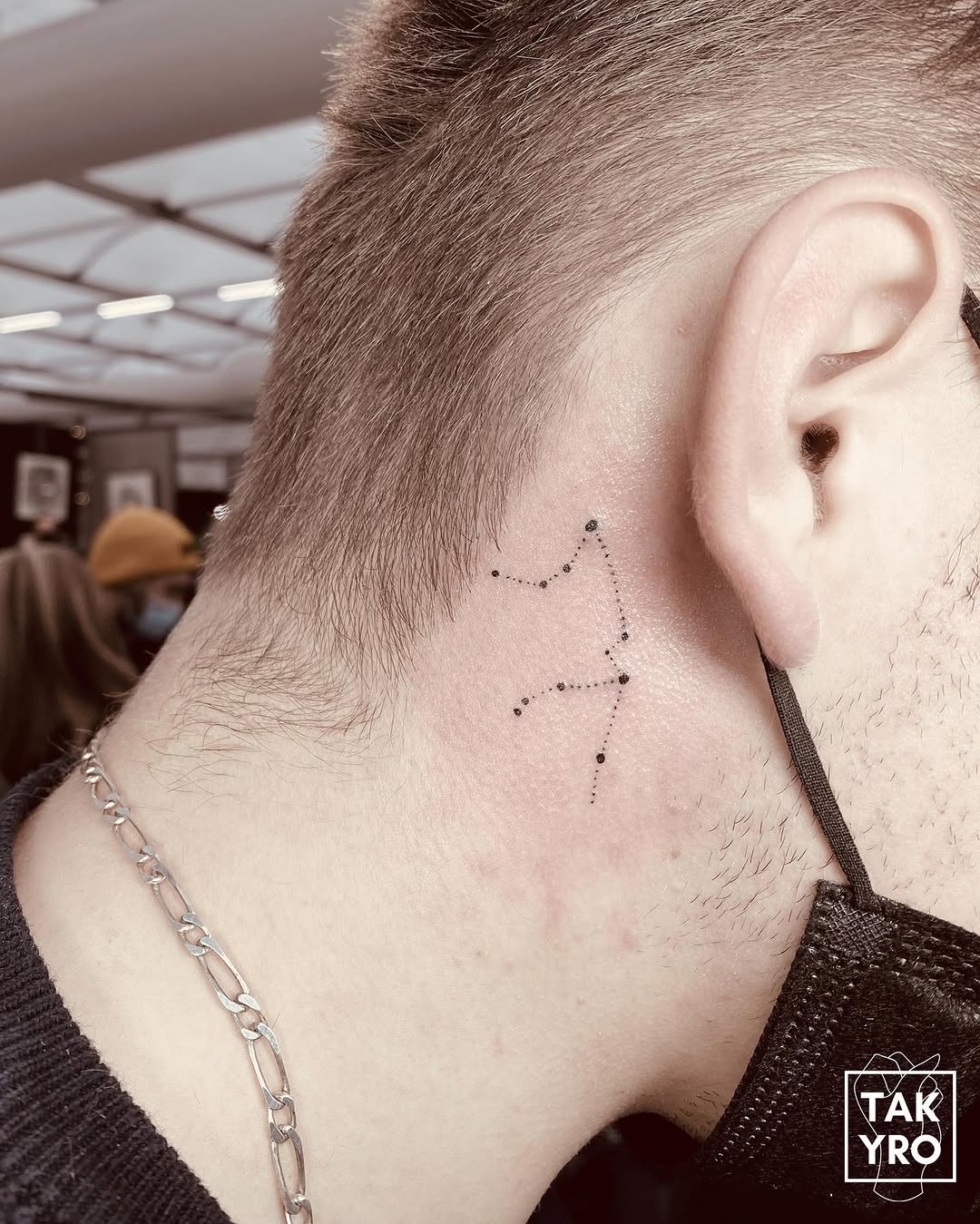 Tattoo by @takyro_finelinetattoo — fine_line, dotwork