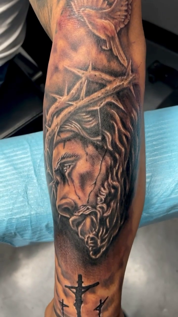 Jesus christ and crown of thorns realism tattoo by ♠️KEITHKUSTOM♠️ San Antonio Tattoo Artist