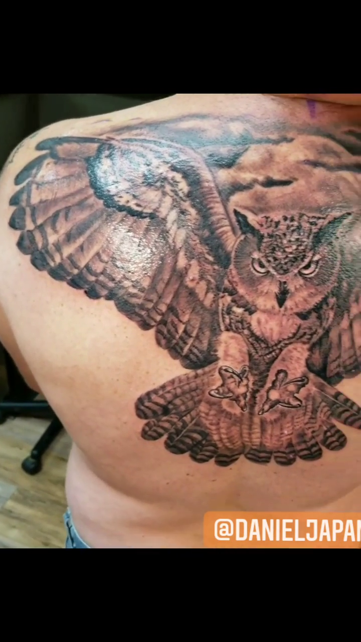 Owl realism tattoo by Daniel Japaniel
