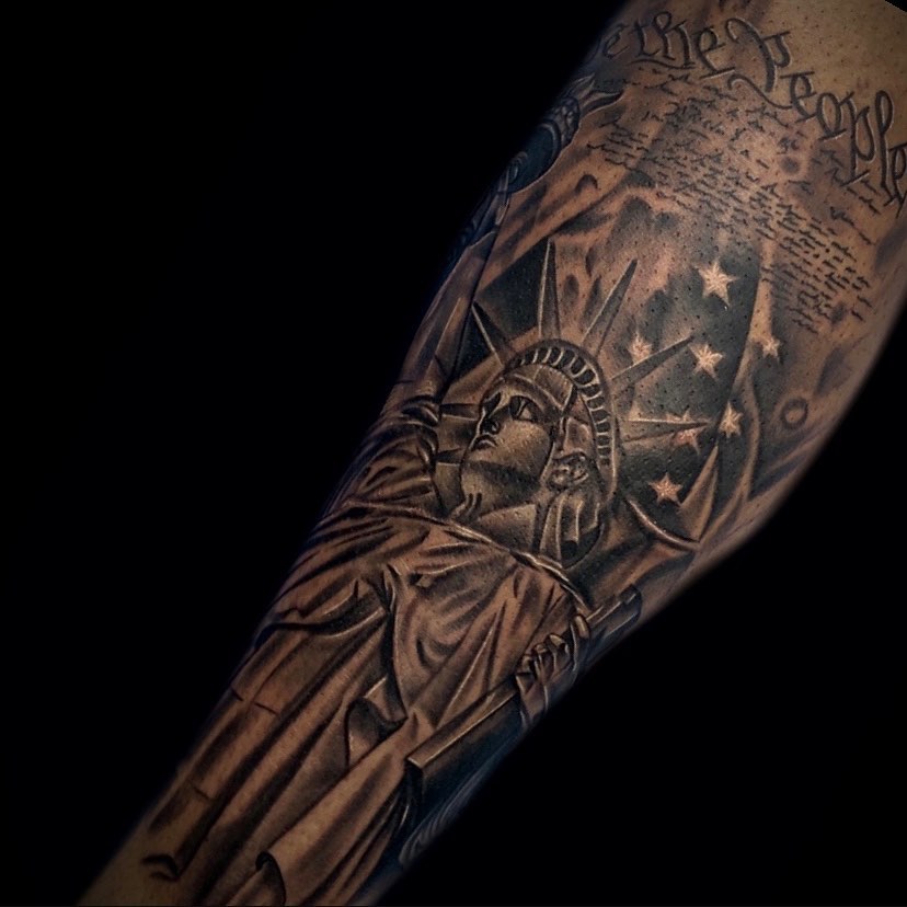 Tattoo by @anthonyclesceritattoo — black_and_grey, realism