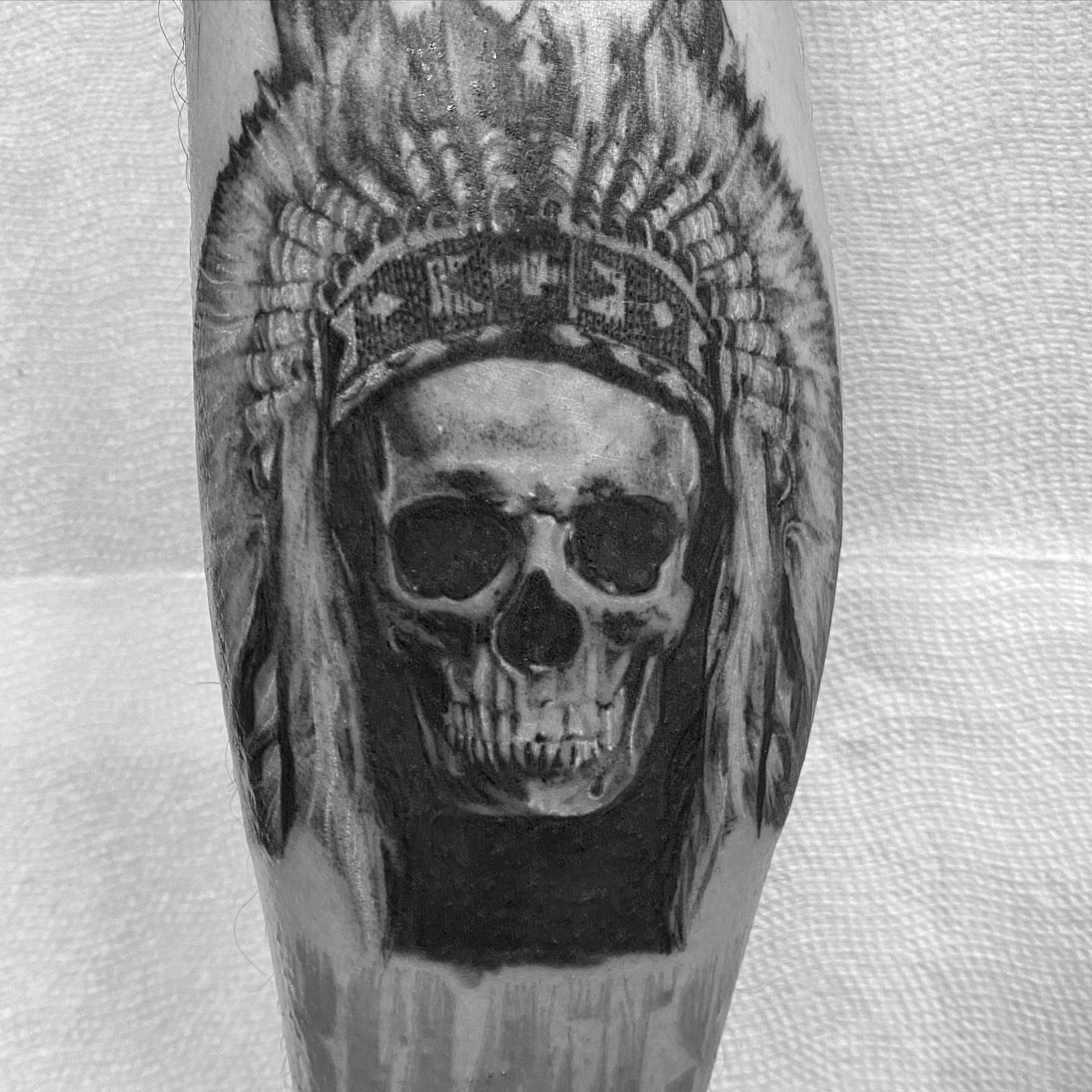 Tattoo by @artedececil — black_and_grey, realism