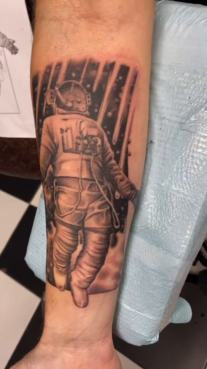 Tattoo by @deadmess — realism, black_and_grey