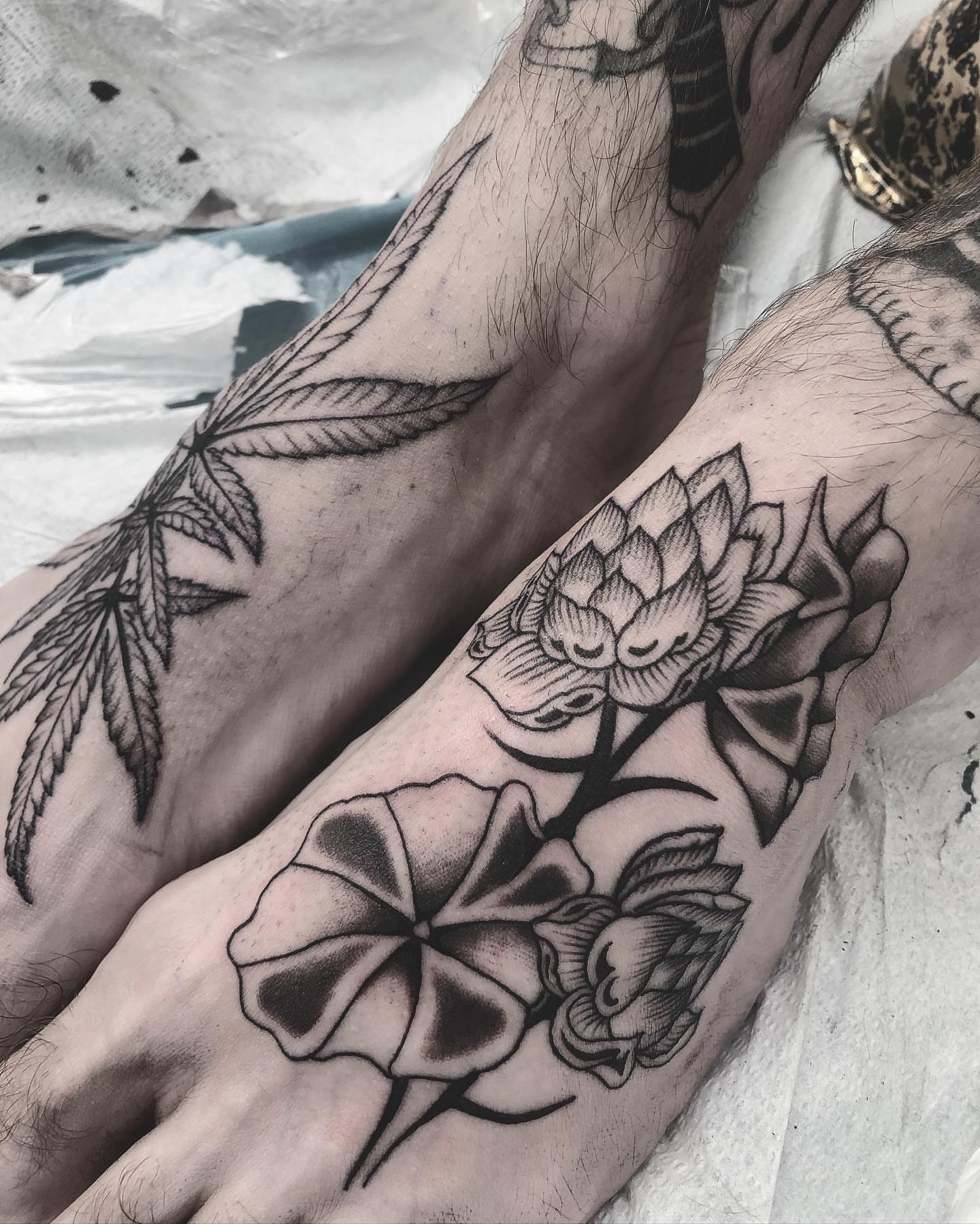 Tattoo by @jaybreentattooer — black_and_grey