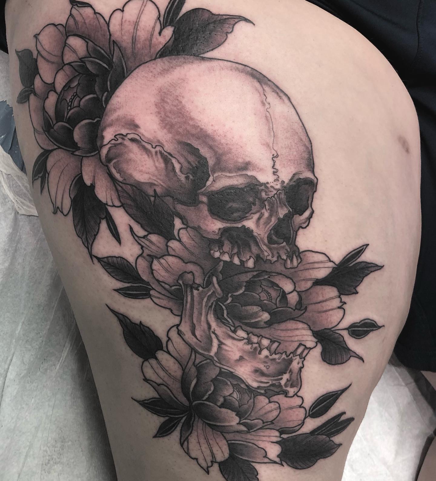 Tattoo by @aaronbtattoo — black_and_grey, realism
