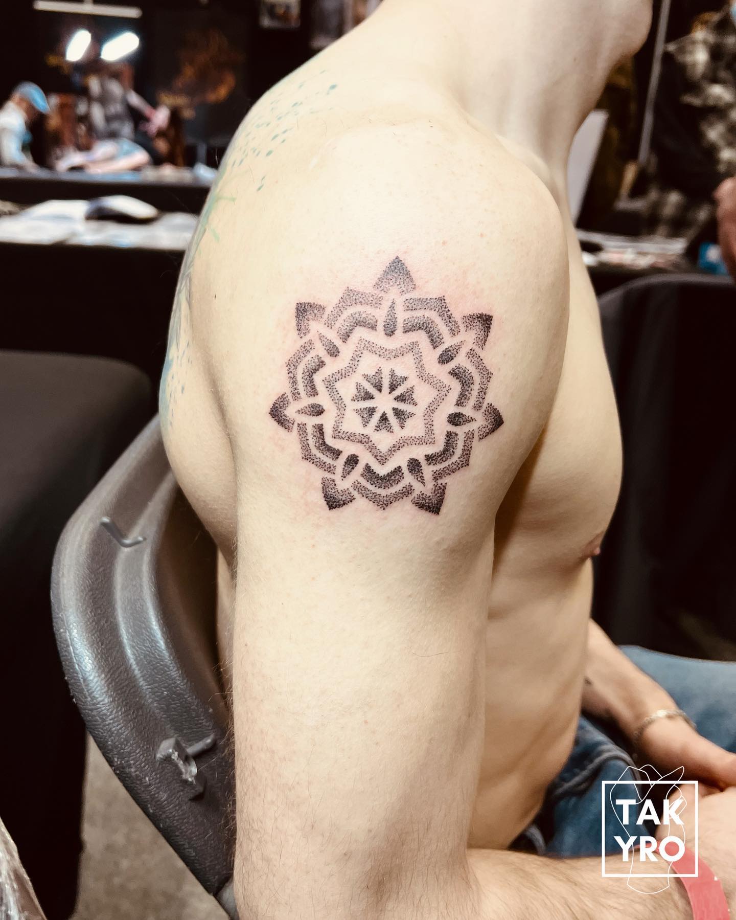 Tattoo by @takyro_finelinetattoo — dotwork, geometric