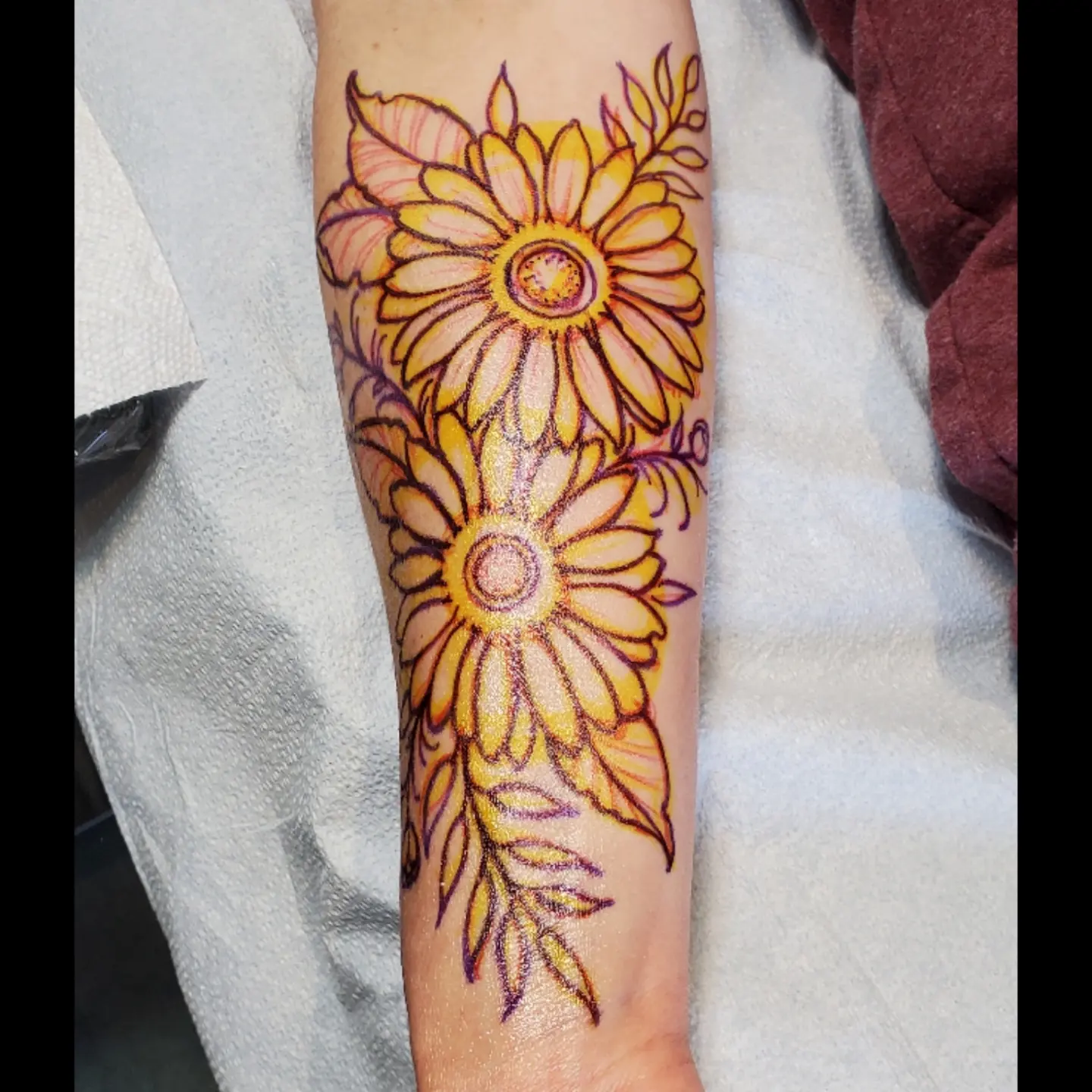 Tattoo by @rexroxwell — dotwork