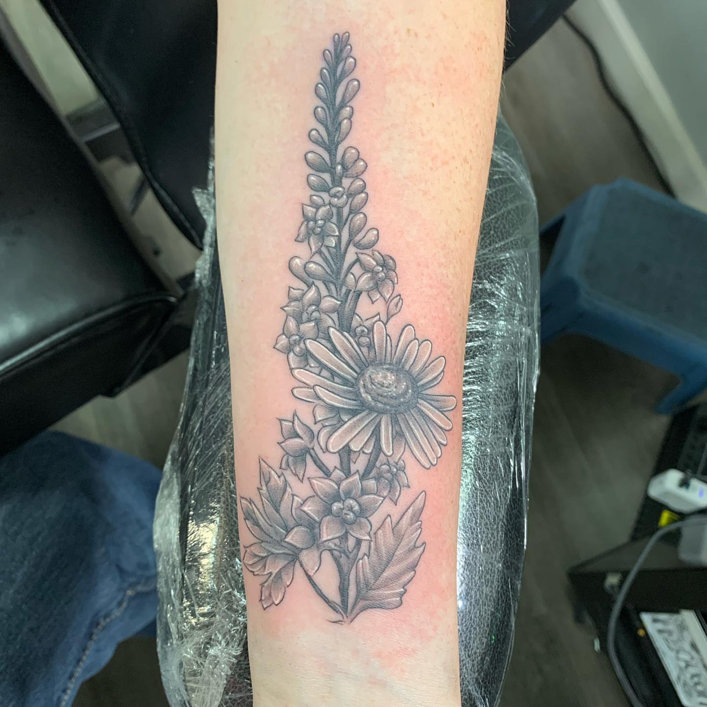 Tattoo by @tattootre — black_and_grey