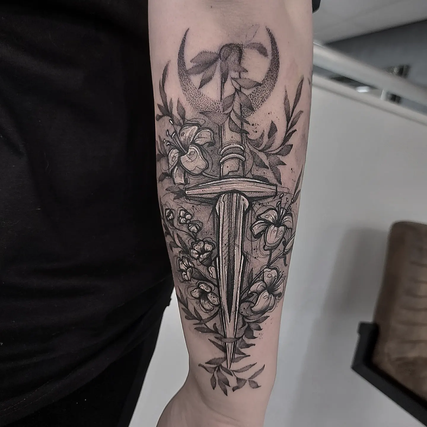 Sword and flowers dotwork tattoo on the forearm by πΈπππ πππ€