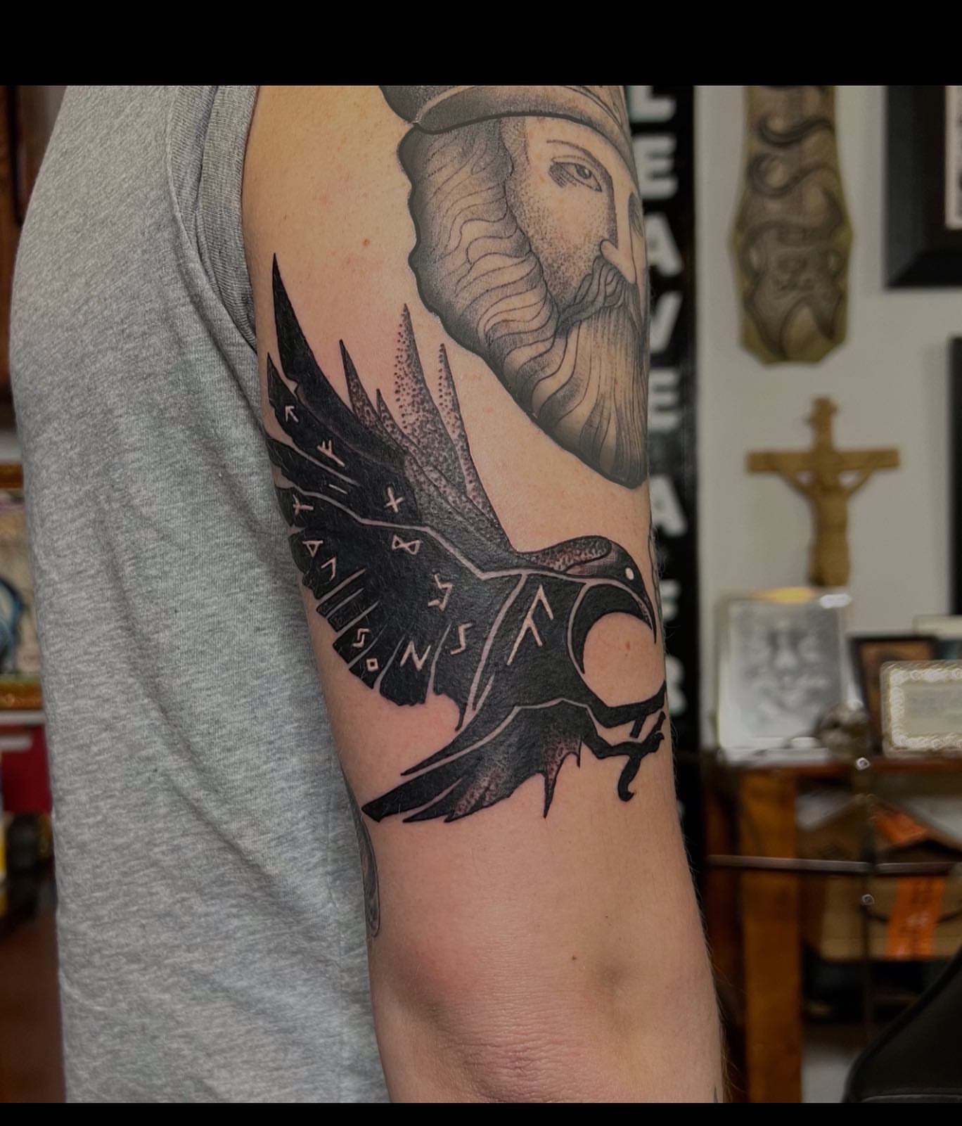 Raven dotwork tattoo on the forearm by Ałex, Portland, Oregon