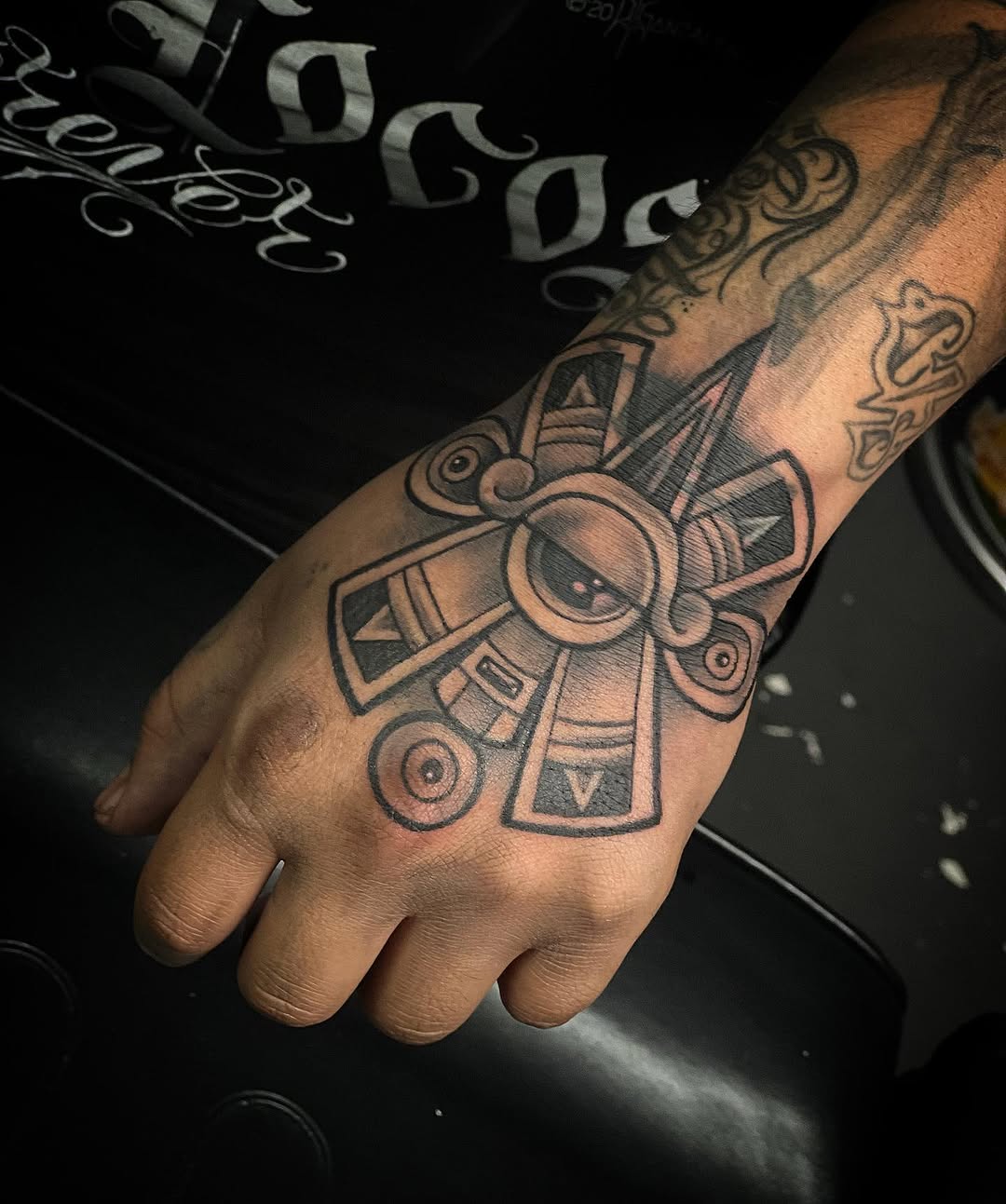 Tattoo by @smukonetattoos — geometric, black_and_grey