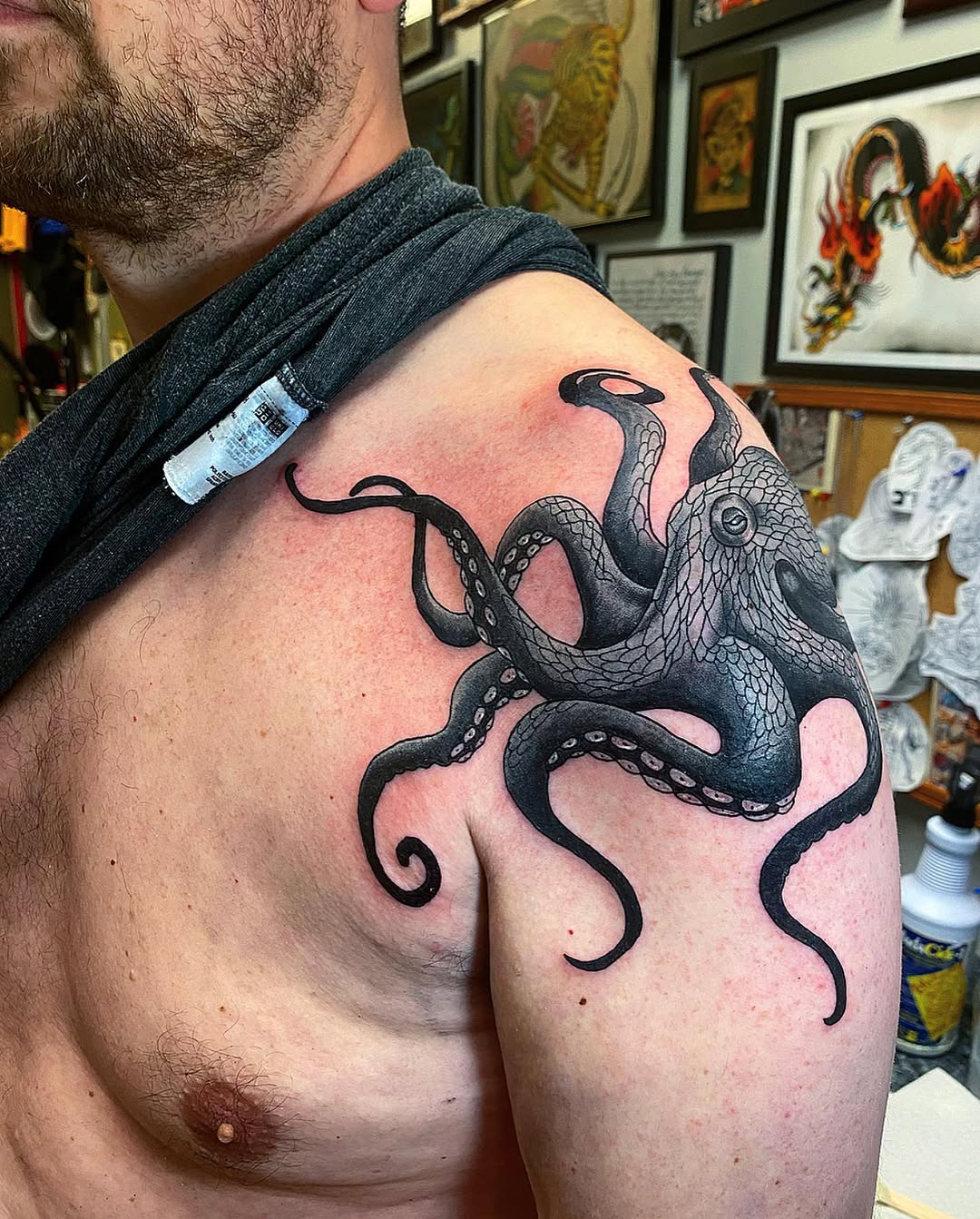 Tattoo by @di_anakunztattoo — black_and_grey, realism