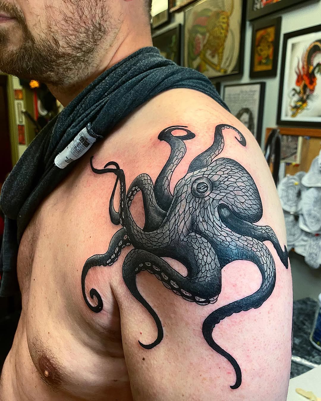 Tattoo by @di_anakunztattoo — realism, black_and_grey