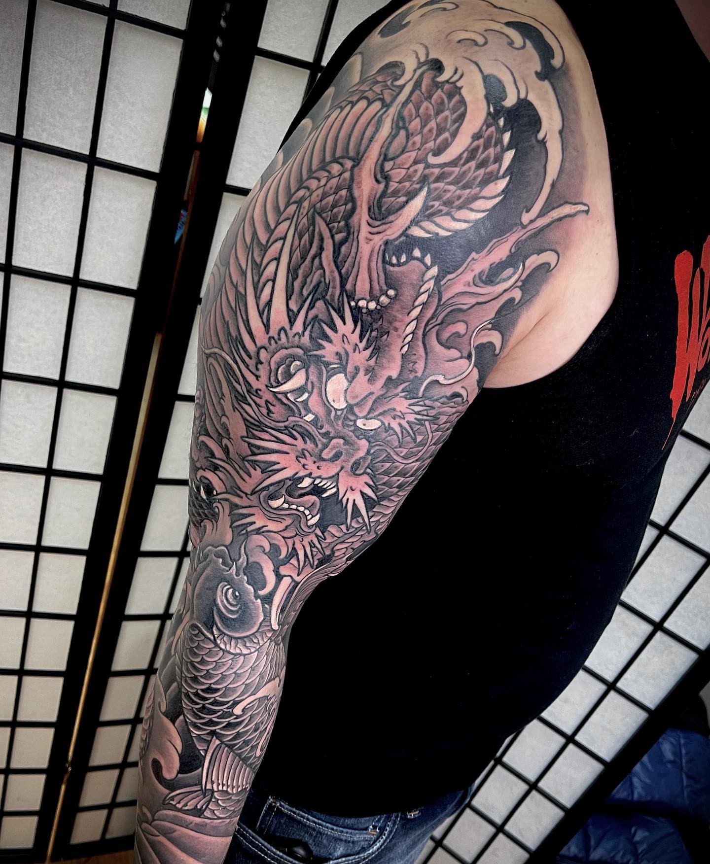 Dragon japanese irezumi tattoo on the upper arm by 𝙉𝙄𝘾𝙆 𝘾𝘼𝙍𝙐𝙎𝙊, New York, New York
