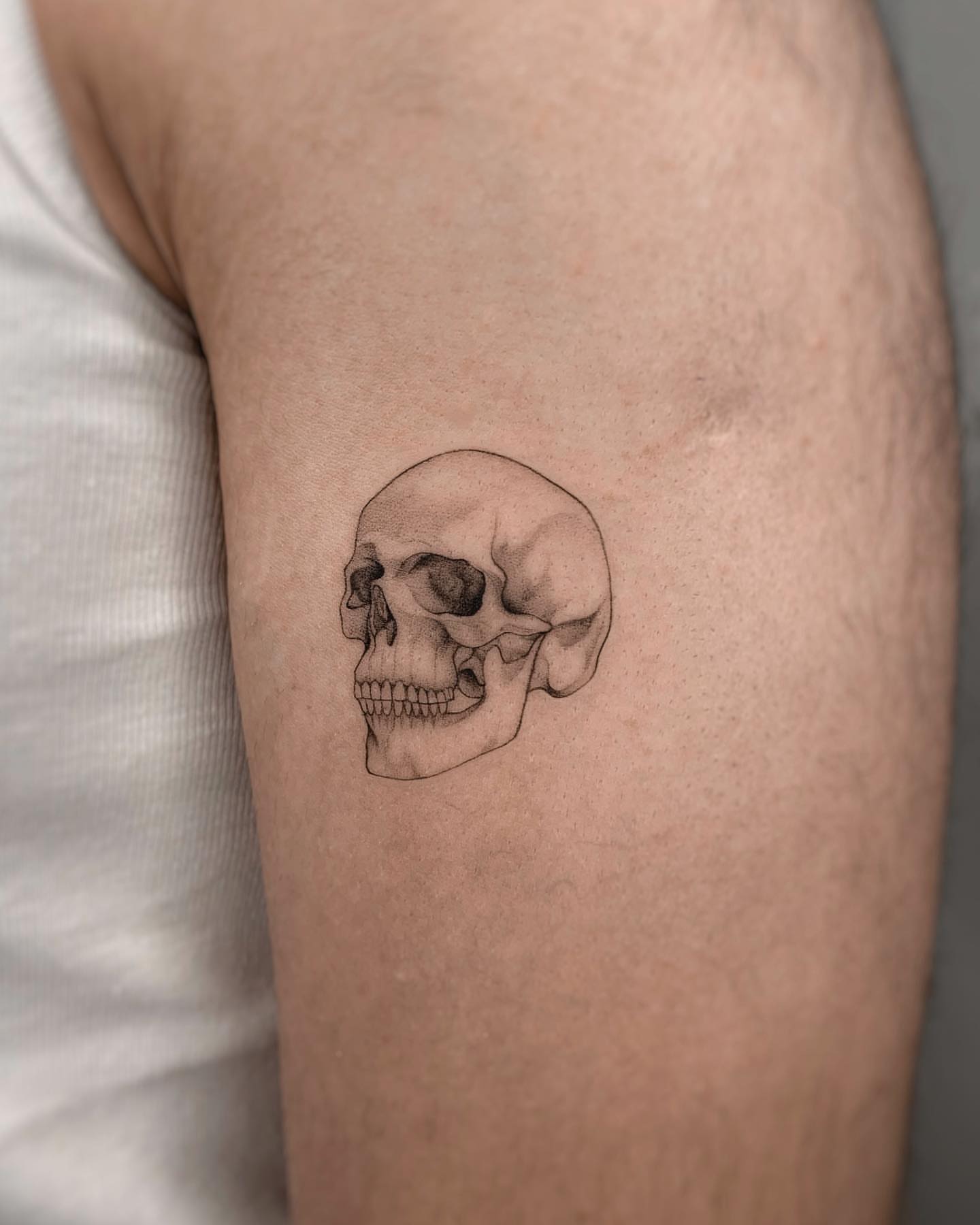 Tattoo by @devamariyaa โ realism