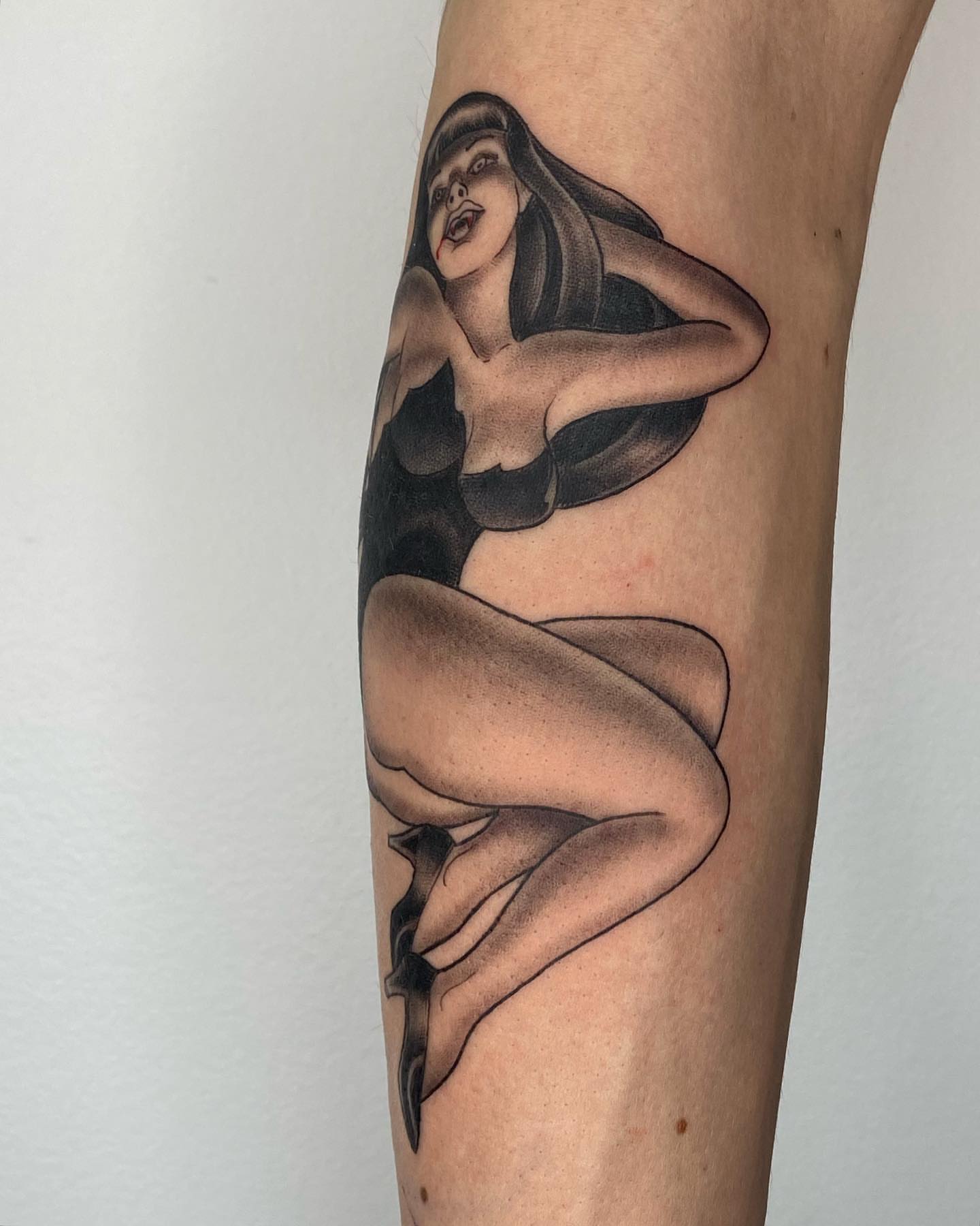 Tattoo by @ronangibney — black_and_grey