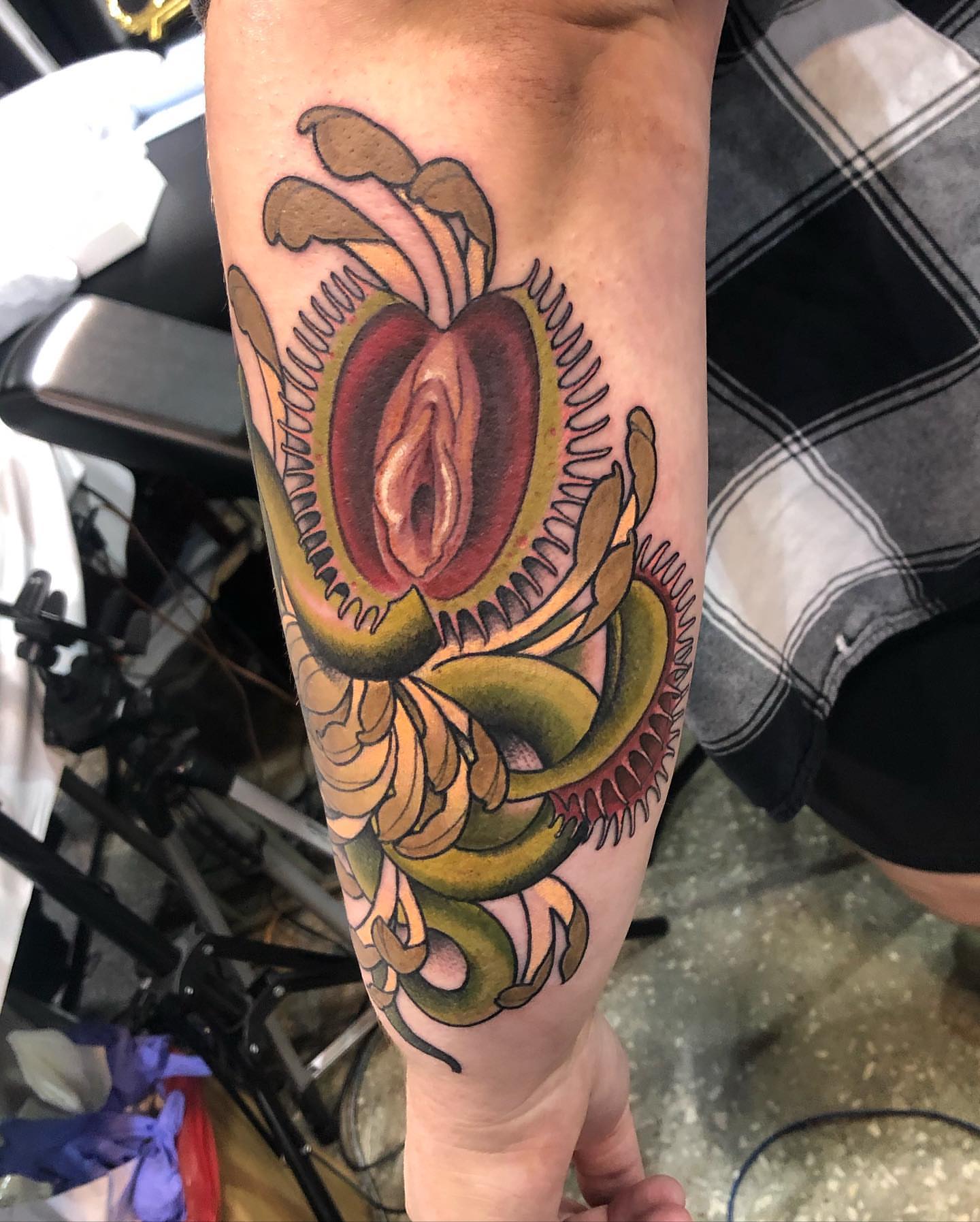 Tattoo by @mikey_ruck — american_traditional