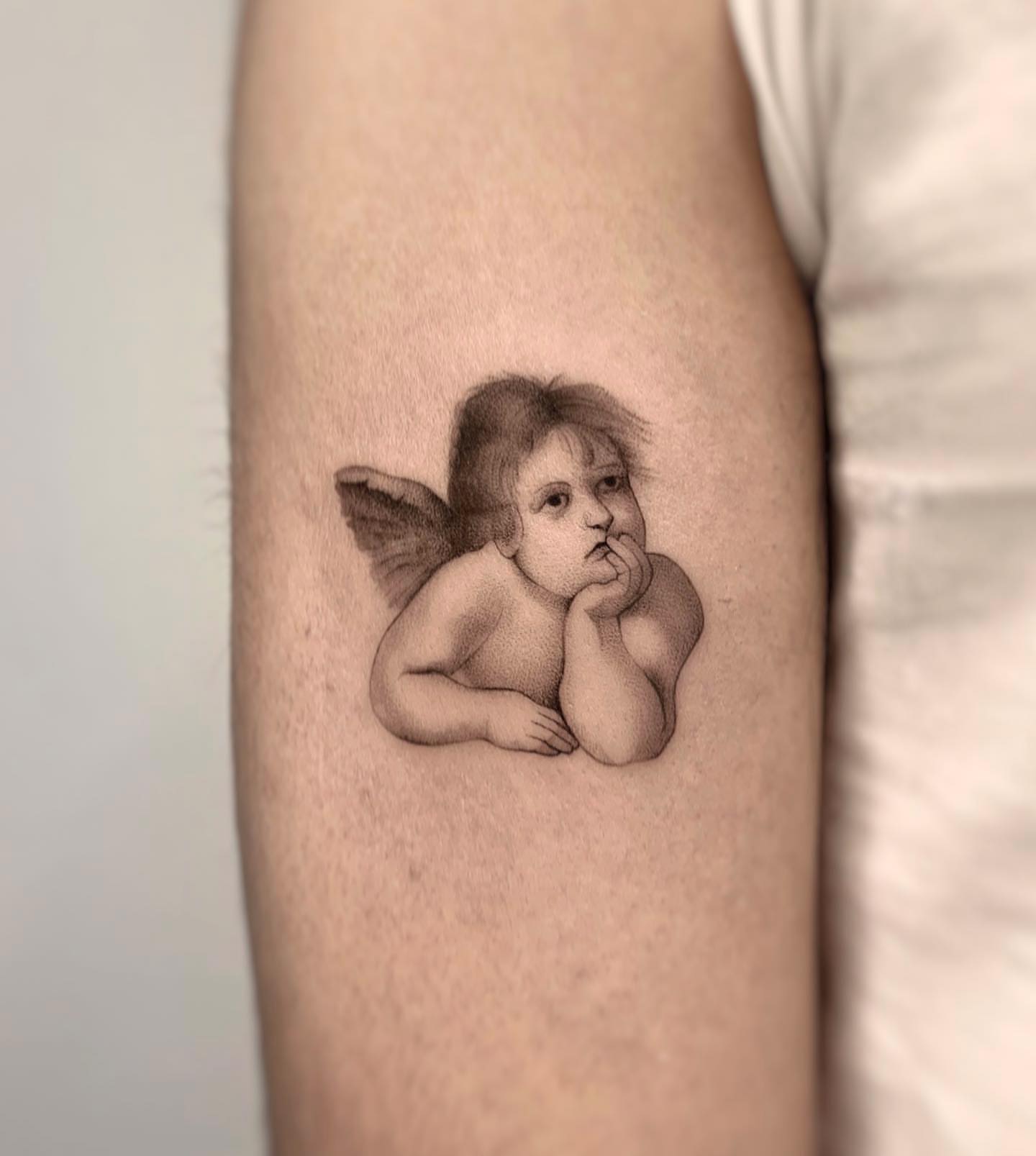 Tattoo by @devamariyaa โ realism