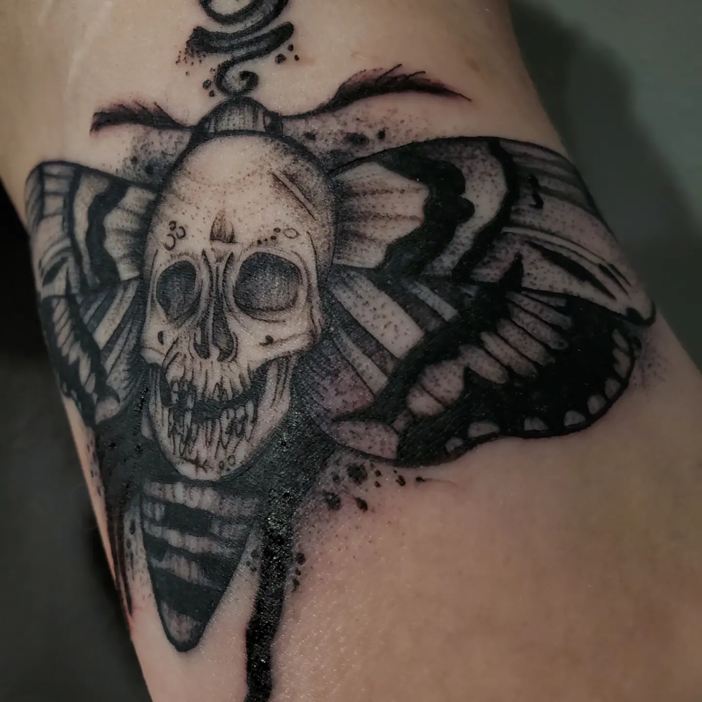 Tattoo by @wilfred_arts — black_and_grey, dotwork