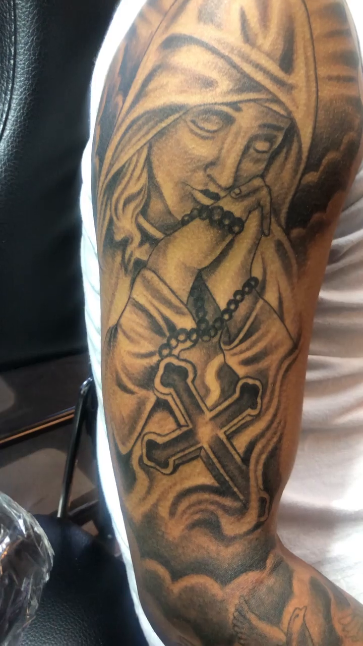 Tattoo by @_dannytats — black_and_grey, realism