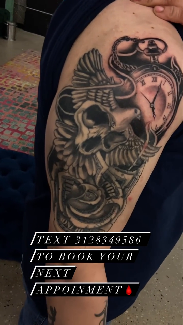 Skull and clock realism tattoo by Moose