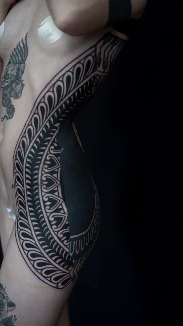 Ornamental mandala pattern blackwork tattoo by Oliver kenton, San Diego, California