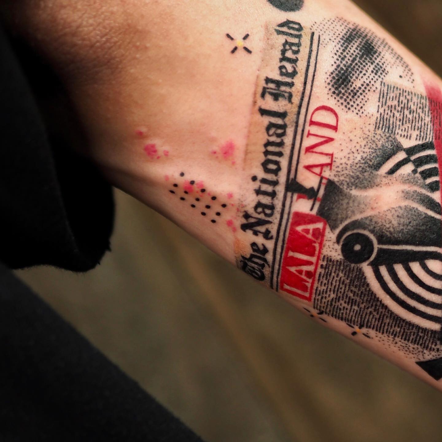 Tattoo by @hen_tattooer — dotwork