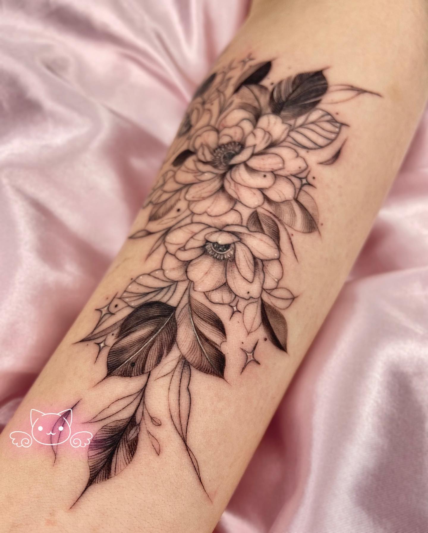 Floral bouquet black and grey tattoo on the forearm by Maria Camila yepes, Bogotá, Bogotá, Distrito Capital