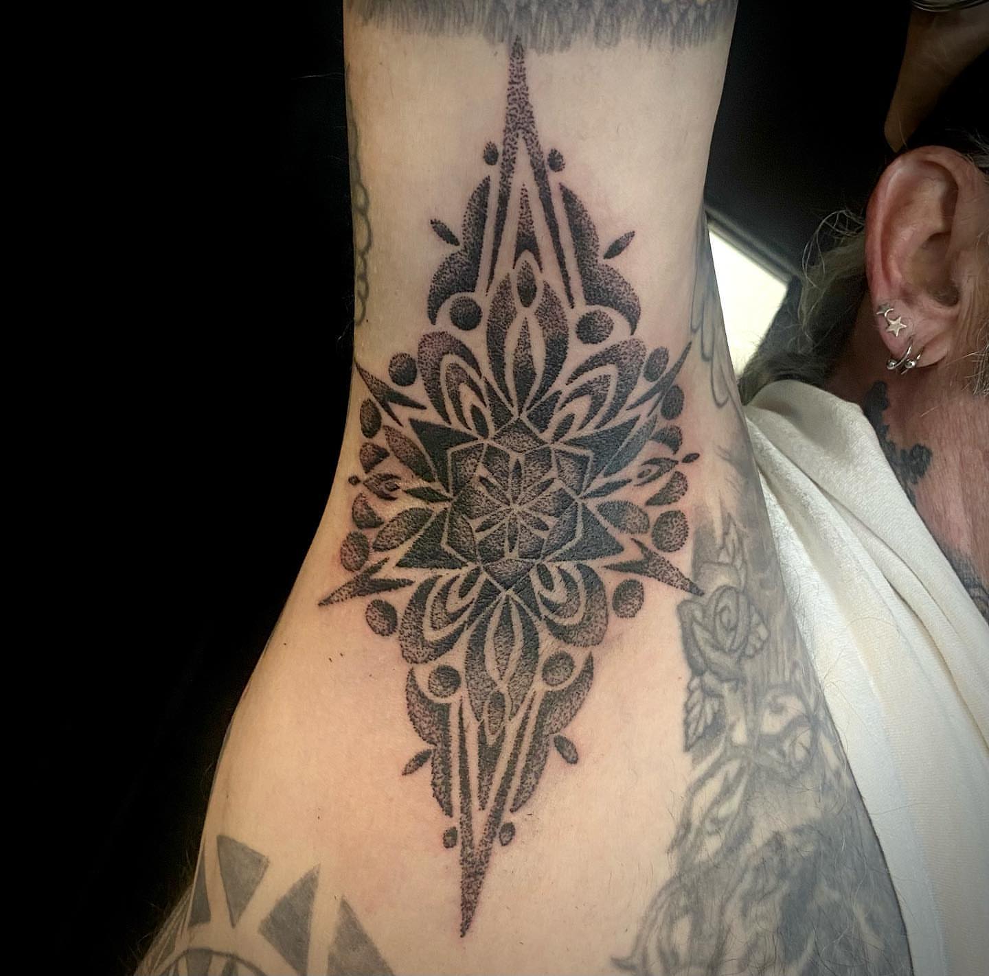 Tattoo by @alandapanda — dotwork, geometric