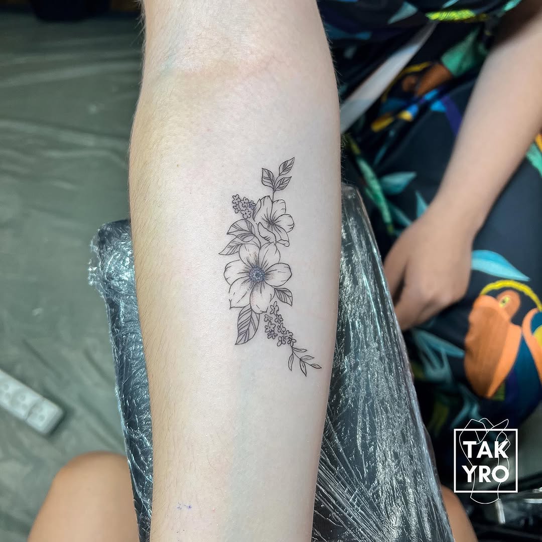 Tattoo by @takyro_finelinetattoo — fine_line
