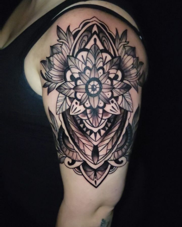 Mandala geometric tattoo on the shoulder by Jack Jr Mora
