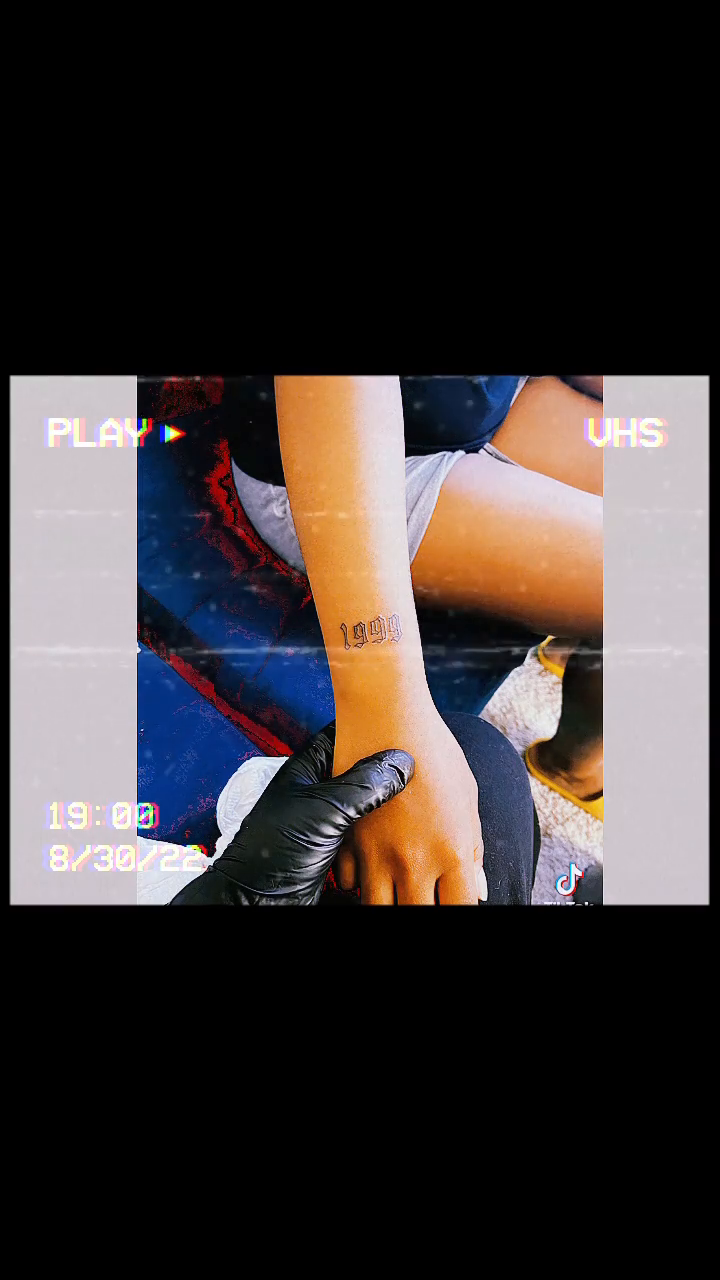 1995 tattoo on forearm tattoo on the upper arm by ꧁༺𝓛𝓮𝓮༻꧂
