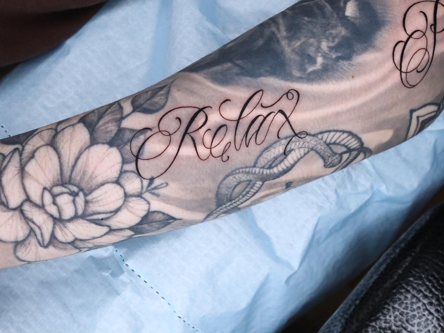 Tattoo by @hudiny_tattoo — black_and_grey