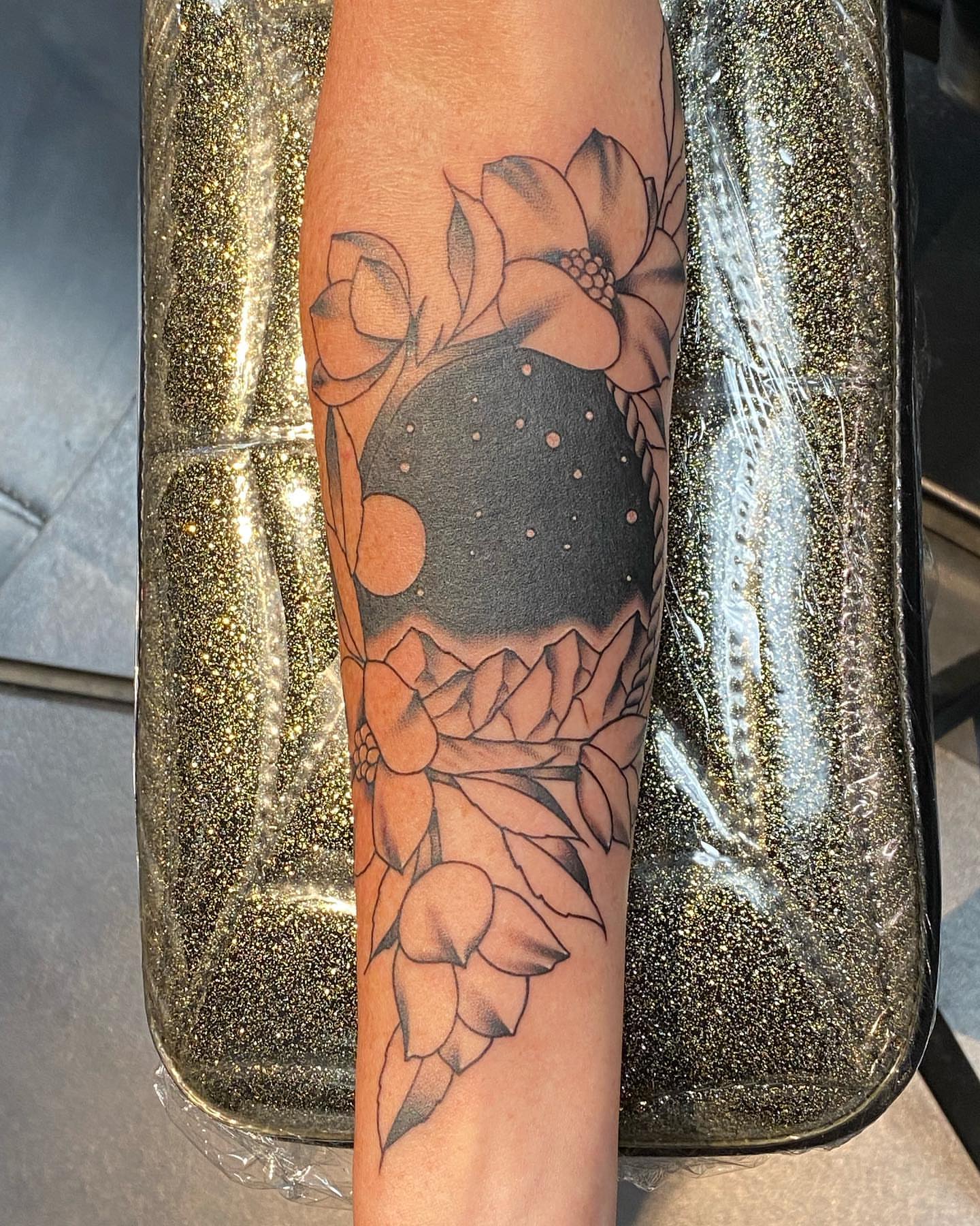 Tattoo by @salcustomtattoo — dotwork, black_and_grey