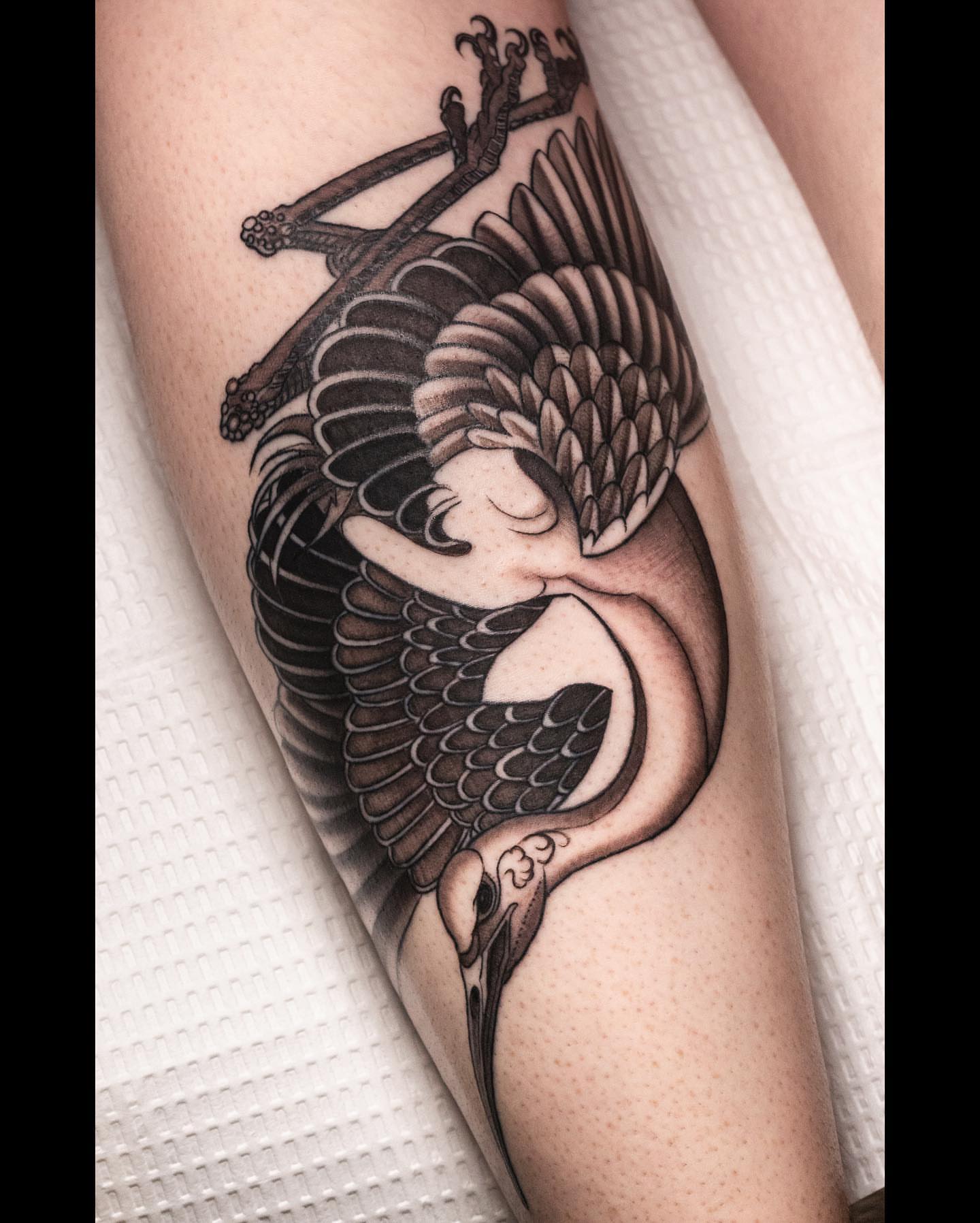 Mermaid black and grey tattoo on the thigh by Jaime Navarro