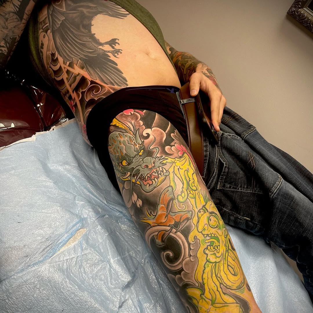 Tattoo by @vanisorr — japanese_irezumi, black_and_grey