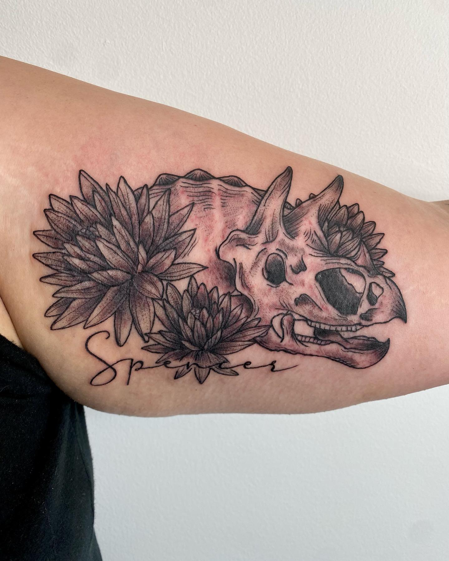 Tattoo by @astrearomerotattoos — black_and_grey, realism