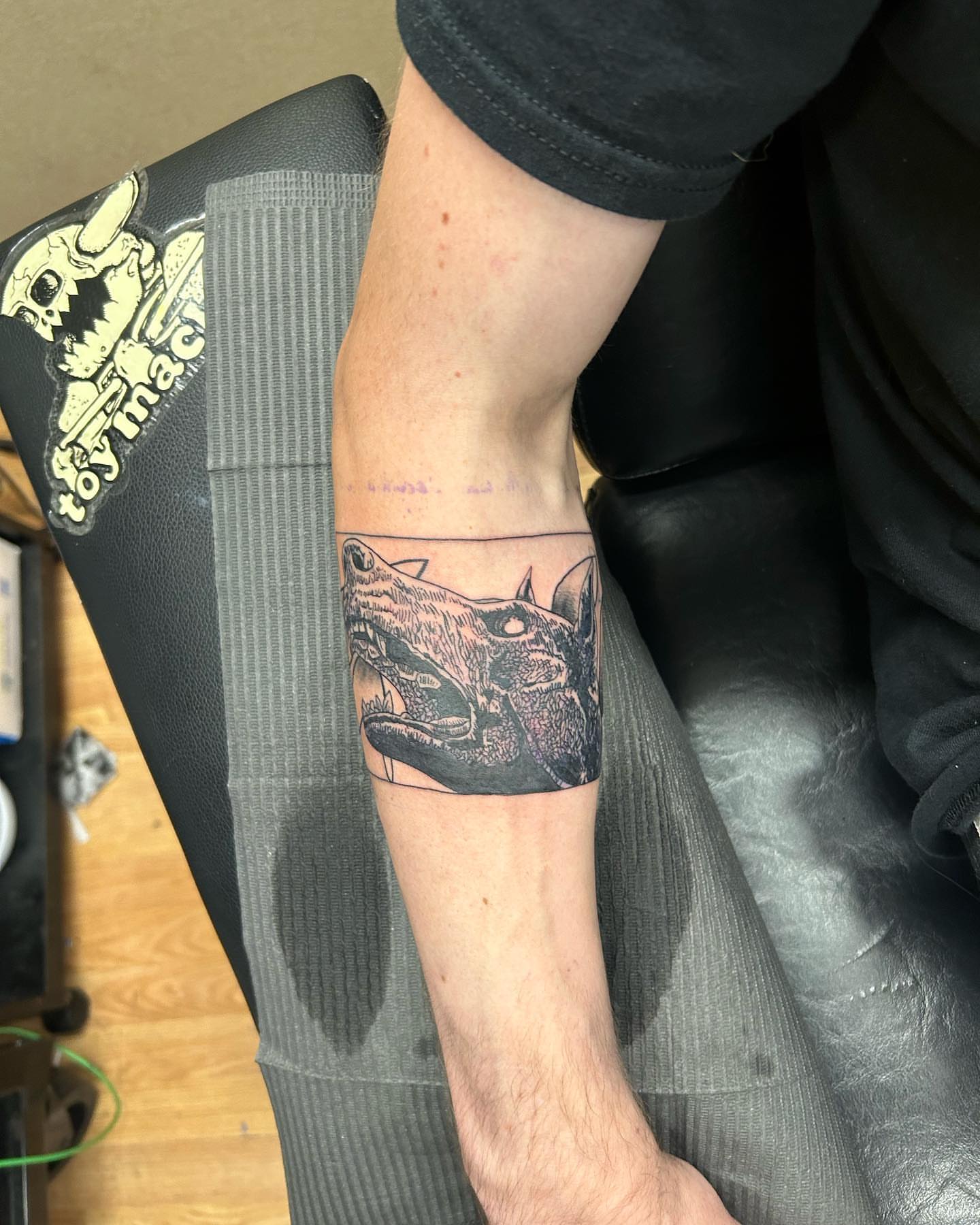 Tattoo by @b1ack_t4t β black_and_grey