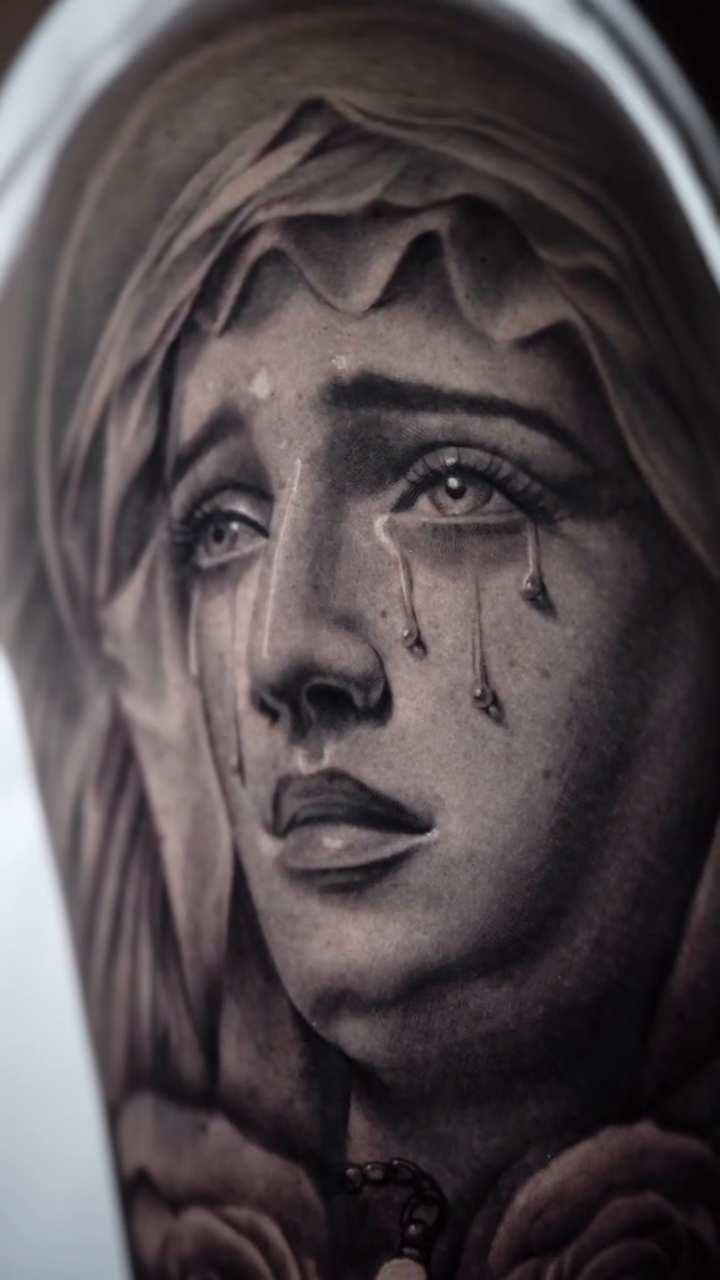 Tattoo by @inkedbydaniela — realism, black_and_grey